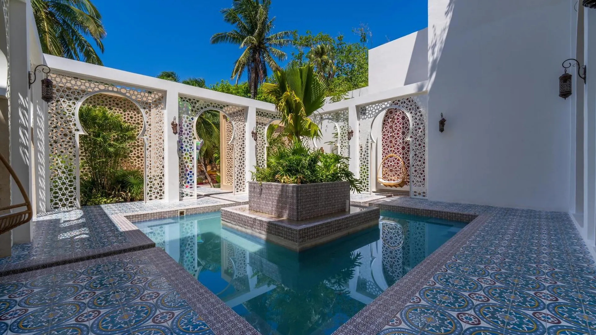 Sana Tulum Beachfront Boutique Hotel
